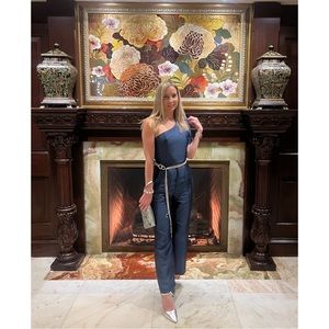 Meet your Posher, Samantha